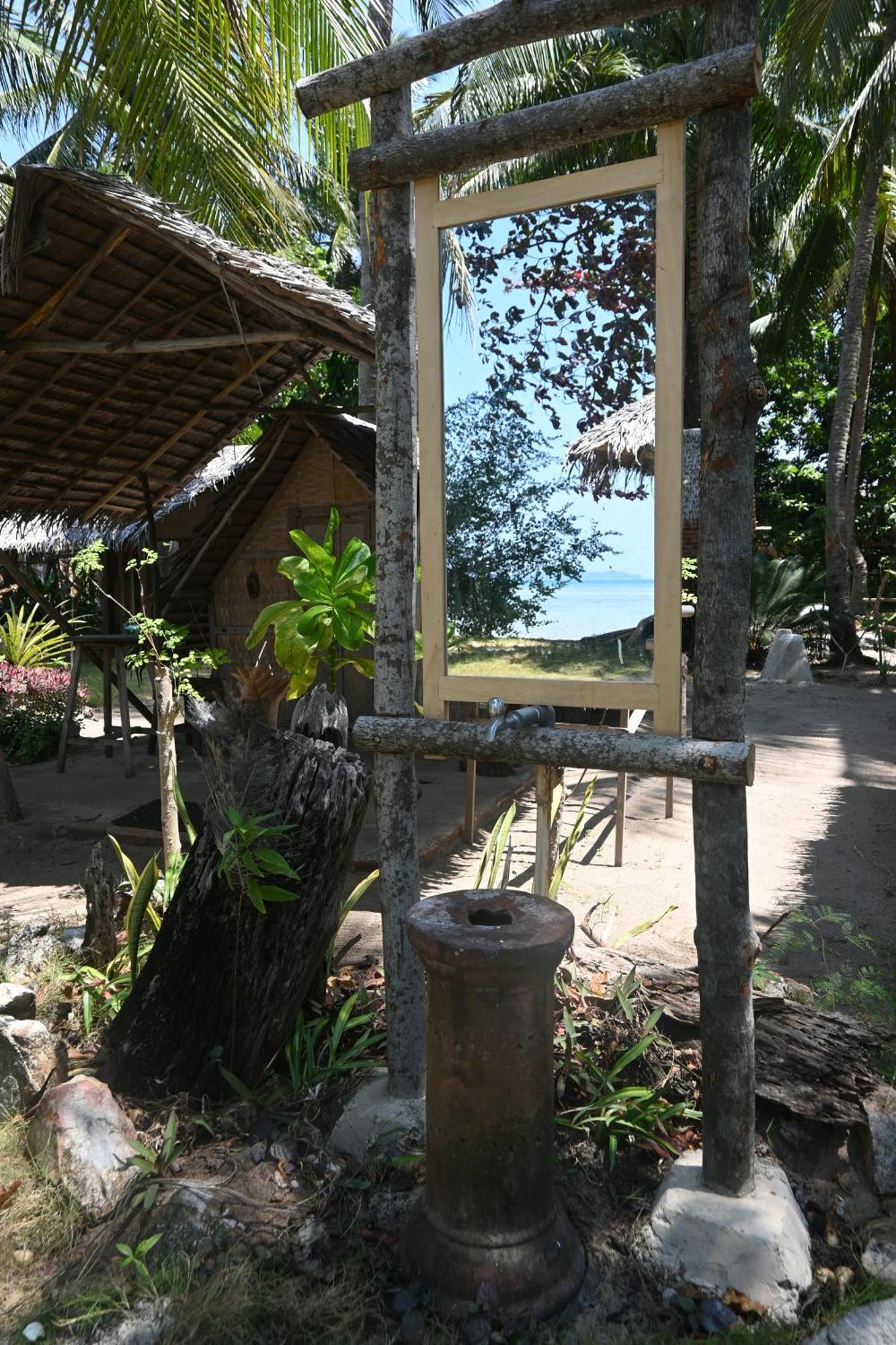 Bunga Jabe Villa Karimunjawa Kültér fotó